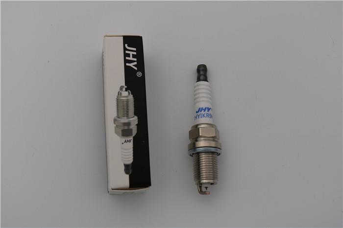 92395 IKR9H8 Iridium-Platinum Spark Plug